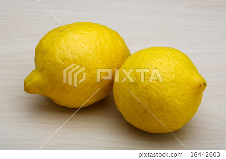Lemons 16442603