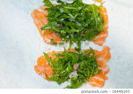 fresh salmon carpaccio 16446203