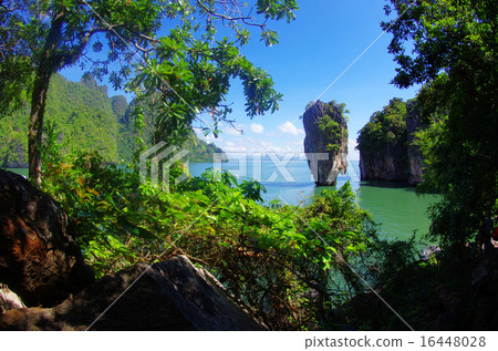 james bond island 16448028