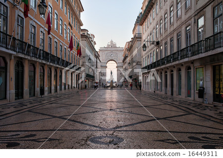 Rua Augusta in the Morning Rua Augusta in the Morning 16449311