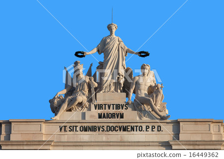 Rua Augusta Arch Statues in Lisbon 16449362