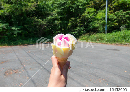 巴巴赫拉冰 巴巴赫拉冰 16452603