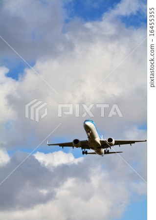 起飛和著陸的飛機 16455355