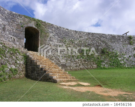 Ruins of castle ruins Ruins of castle ruins 16456156