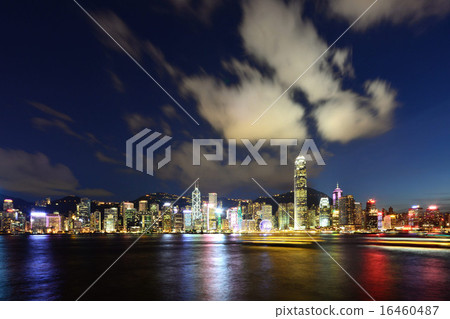 Night view of Hong Kong 16460487