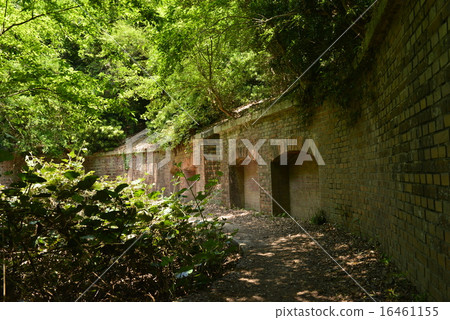 Ruins of the Third Gunderle of Tomogashima / Wakayama City Wakayama Prefecture 16461155