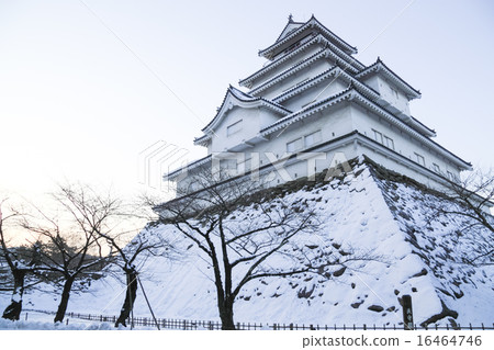 Snowscape of Tsuruga castle 16464746