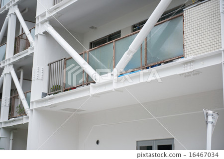 Seismic reinforcement of condominiums 16467034