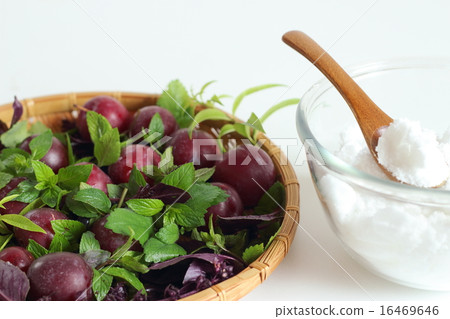 Handmade enzyme juice (berry and herbs) 16469646