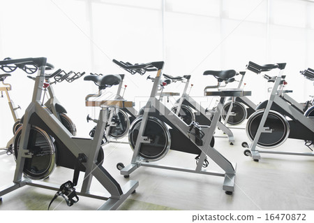 Sports club 16470872