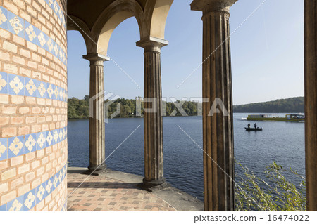 Three Sakrower columns 16474022