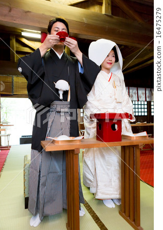wedding sake, shinto ceremony, shinto wedding 16475279