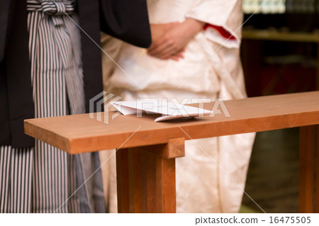 shinto wedding, ceremony according to shinto rites (wedding), japanese wedding 16475505