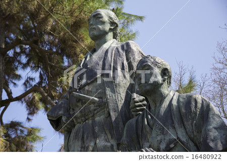 Ryoma Sakamoto and Shintaro Nakaoka 16480922