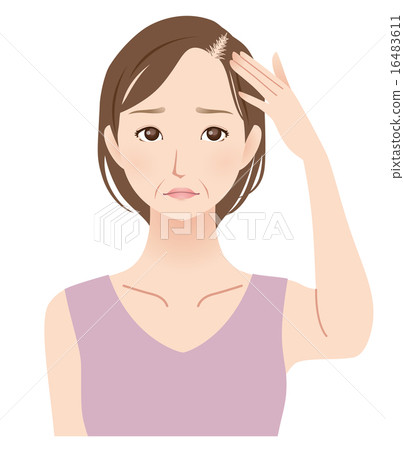 中年婦女遭受稀薄的頭髮 中年婦女遭受稀薄的頭髮 16483611