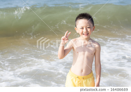 Piece high waves with swimwear on the back of the sea Piece high waves with swimwear on the back of the sea 16486689