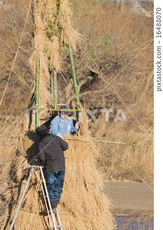 A state of making a turret roasting tower 7 A state of making a turret roasting tower 7 16488070
