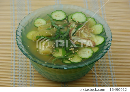 Cold juice Cold juice 16490912