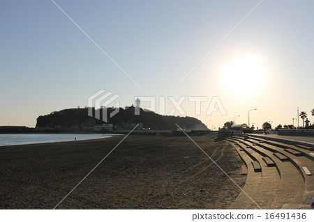 江之島的日落 16491436
