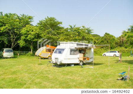 露營拖車 露營拖車 16492402