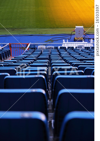 SantiagoBernabéu SantiagoBernabéu 16503897