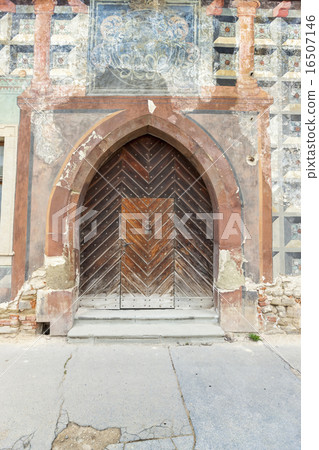 Traditional wooden door in the town, Slovakia Traditional wooden door in the town, Slovakia 16507146