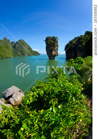 james bond island 16508902