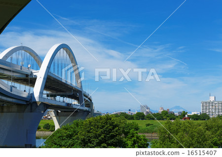 Jiangbei junction spreading blue sky and Mt. Fuji 16515407