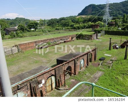 Manda pit 16516284