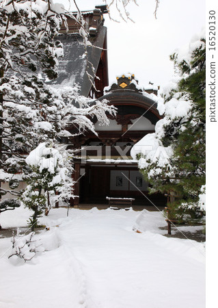 Koshu Shionyama Enel Temple in winter 16520130
