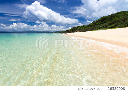 Beach in Okinawa · Koryi Island 16520908