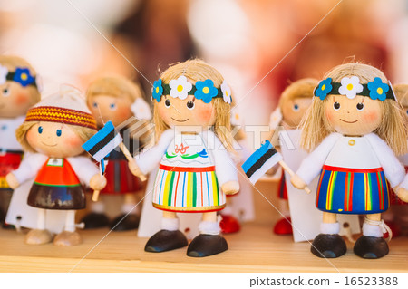 Colorful Estonian Wooden Dolls At The Market 16523388