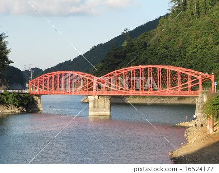 Minami Kawachi Bridge (Downroad lenticular truss (pin connection)) Minami Kawachi Bridge (Downroad lenticular truss (pin connection)) 16524172
