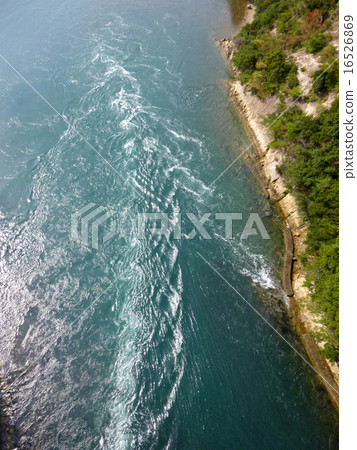 Whirlpools of the Komanonmachai Strait from the Horikoshi Bridge Whirlpools of the Komanonmachai Strait from the Horikoshi Bridge 16526869