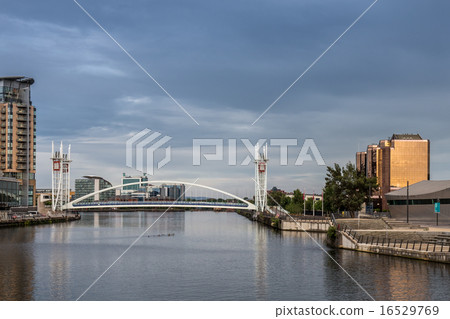 曼徹斯特千禧橋 曼徹斯特千禧橋 16529769