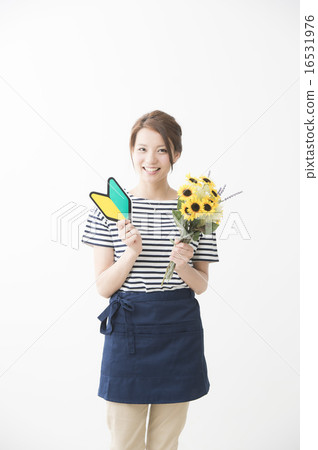 A woman with a beginner's mark 16531976