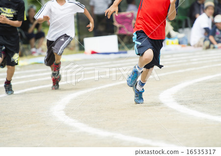 Sports festival image (scuffling) Sports festival image (scuffling) 16535317