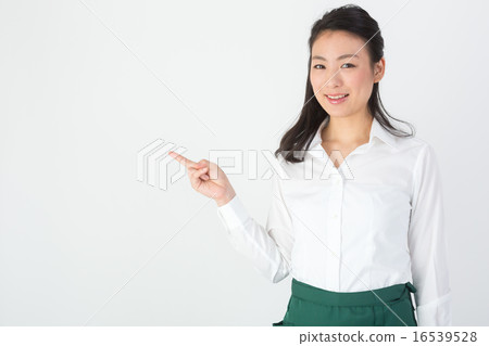 Cafe female staff Cafe female staff 16539528