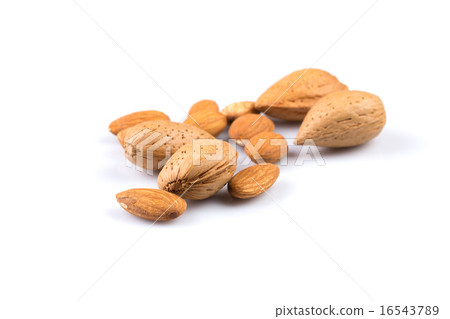 Dried almonds Dried almonds 16543789