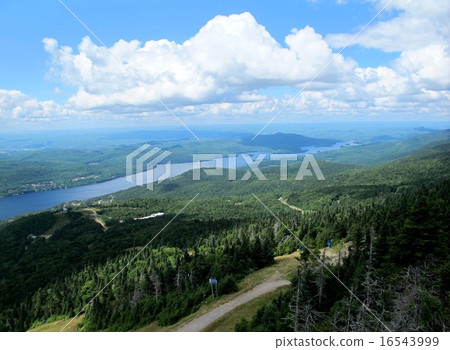 Montreal Northern Rolletinian Plateau Mont-Tremblant A beautiful lake view from the summit and a spectacular panoramic view overlooking the forest Montreal Northern Rolletinian Plateau Mont-Tremblant A beautiful lake view from the summit and a spectacular panoramic view overlooking the forest 16543999