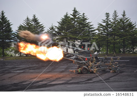 155 mm crown fire 155 mm crown fire 16548631