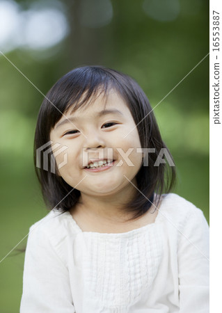 Girls and children 16553887