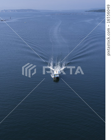 Fishing boats going in the sea 16556049