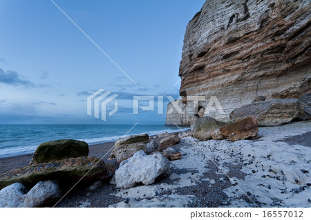 rock on ocean coast in dusk 16557012