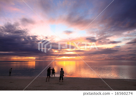 Dusk of beautiful Guam Tumon Beach 16560274