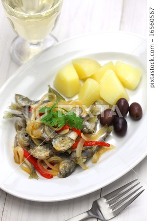 Pickled salted pickles 16560567