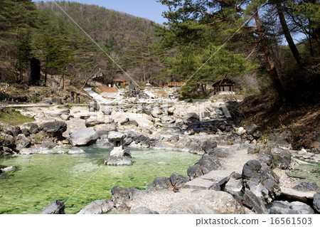 Kusatsu Onsen West Kawahara Park ② 16561503