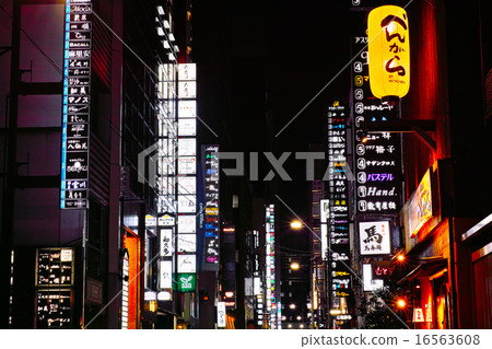 Night Tokyo Ginza club street - Stock Photo [16563608] - PIXTA