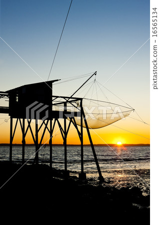 pier with fishing net during sunrise, Aquitaine 16565134
