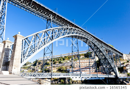 Dom Luis I Bridge, Porto, Portugal Dom Luis I Bridge, Porto, Portugal 16565345